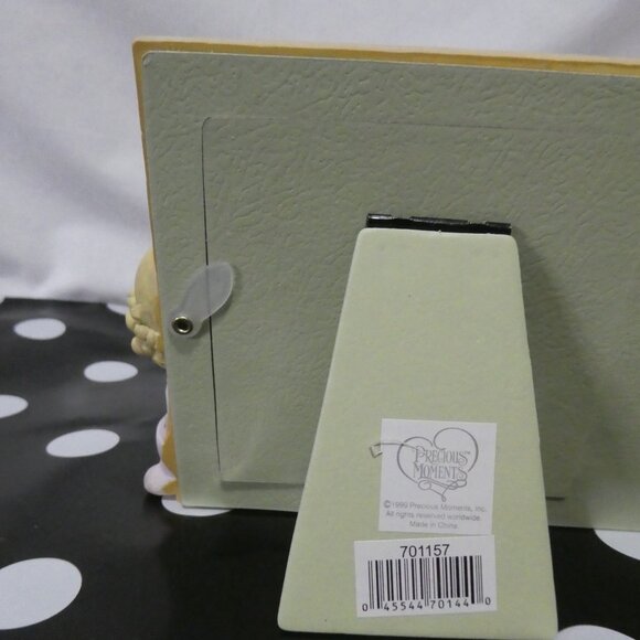 PRECIOUS MOMENTS | Jesus Loves Me | Girl Praying With Doll | 4x6" Photo Frame - Picture 12 of 13